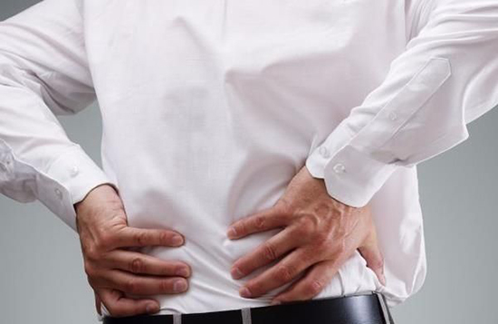 男人腰痛是负担太重