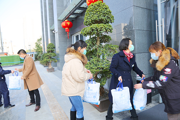 [疫情不止，我们不停]预防病毒传染性肺炎中药持续发放中