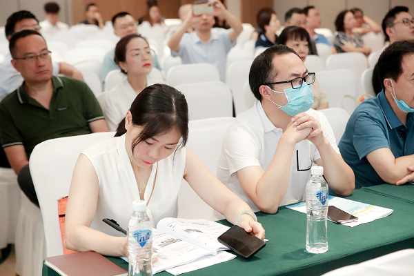 川泌肾内科参加四川省老年医学学会肾病专委会2021年学术年会