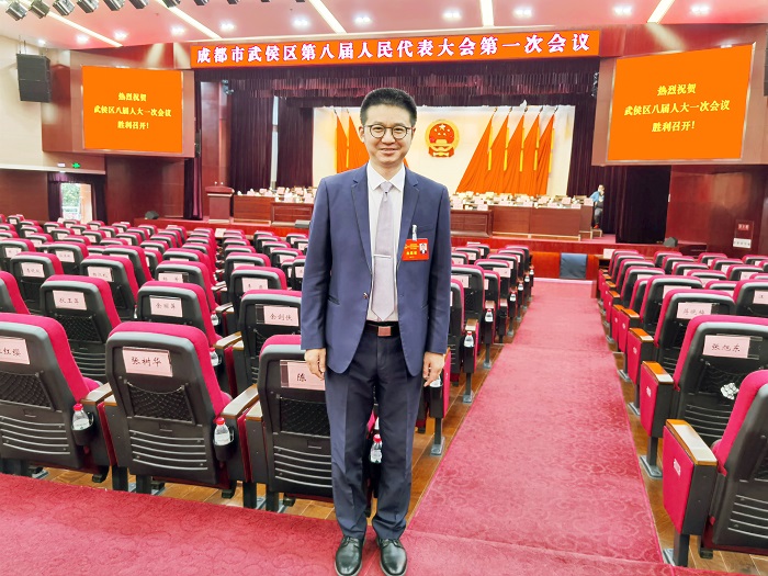 王炜：牢记使命，践行职责，做一名无愧群众的人大代表