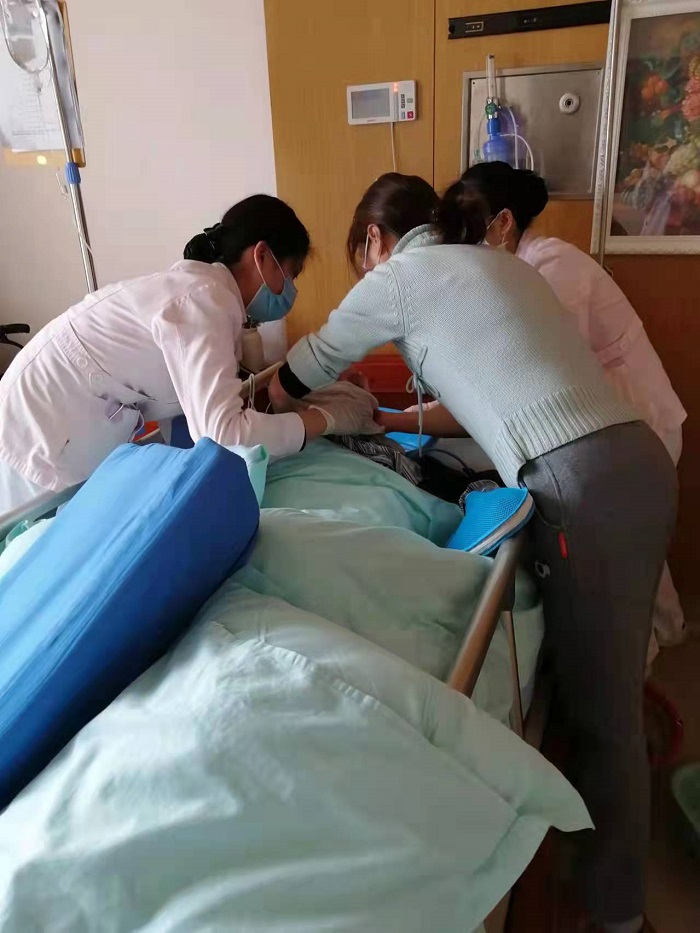 优质护理暖人心