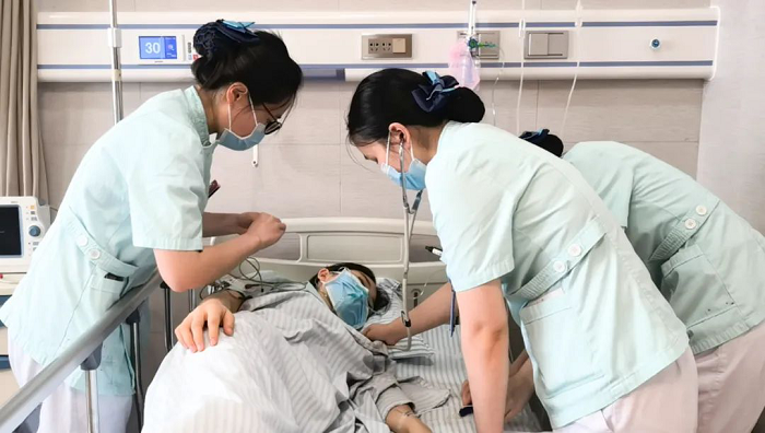 安全不松懈，警钟应长鸣