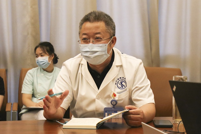 四川泌尿外科医院召开 2022年第二季度护理质量与安全管理委员会会议