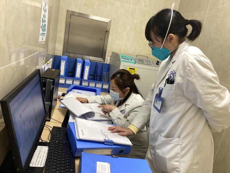 四川泌尿外科医院检验科迎接武侯区质控分中心检查