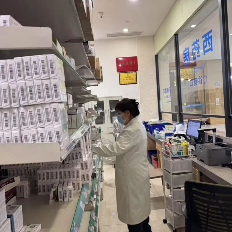 四川泌尿外科医院|突击行政大查房全面提升医疗服务质量