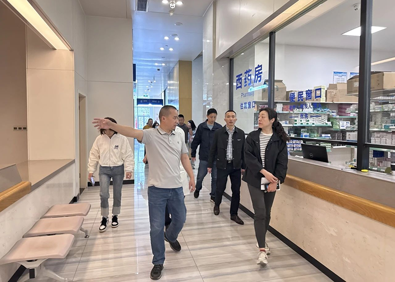 簇锦街道办事处到四川泌尿外科医院开展安全督导检查