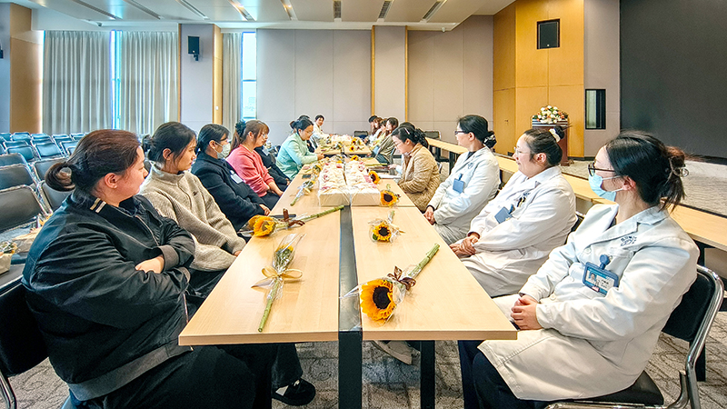 凝聚共识 温暖前行 | 工会第五小组在行动