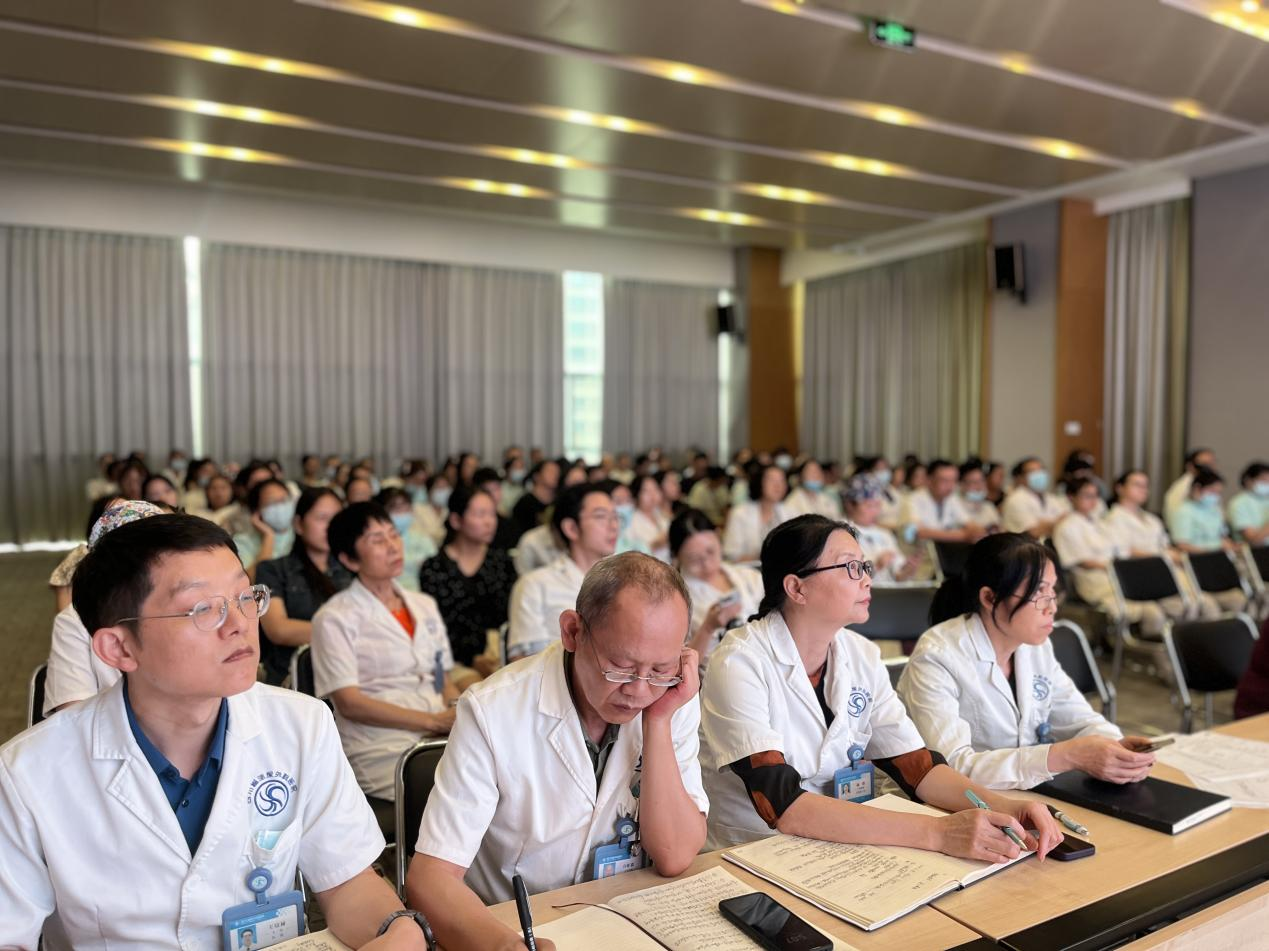 四川泌尿外科医院|持续完善我院信息化建设，提升医疗服务水平