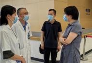 武侯区副区长陈丽娜视察 四川泌尿外科医院疫情防控工作