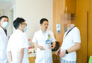 成都跑步达人查出肾肿瘤 机器人成功保肾