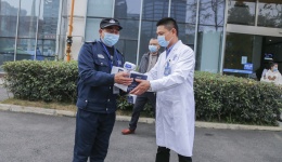 工会暖人心 慰问抗疫一线医务人员