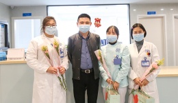 春暖三月 四川泌尿外科医院开展“三八”妇女节慰问活动