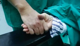 点赞！这位医生又双叒收到锦旗啦