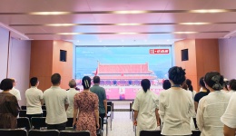「纪念抗战胜利80周年」四川泌尿外科医院组织医护集体观看阅兵式