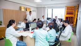 检验预案 锤炼队伍丨川泌开展耐药菌疑似院感暴发应急处置实战演练