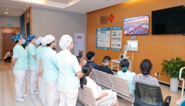 四川省泌尿外科医院党支部开展“致敬功勋党员·汲取奋进力量”主题党日活动