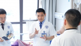 尿从“错位小孔”漏出来是怎么回事？